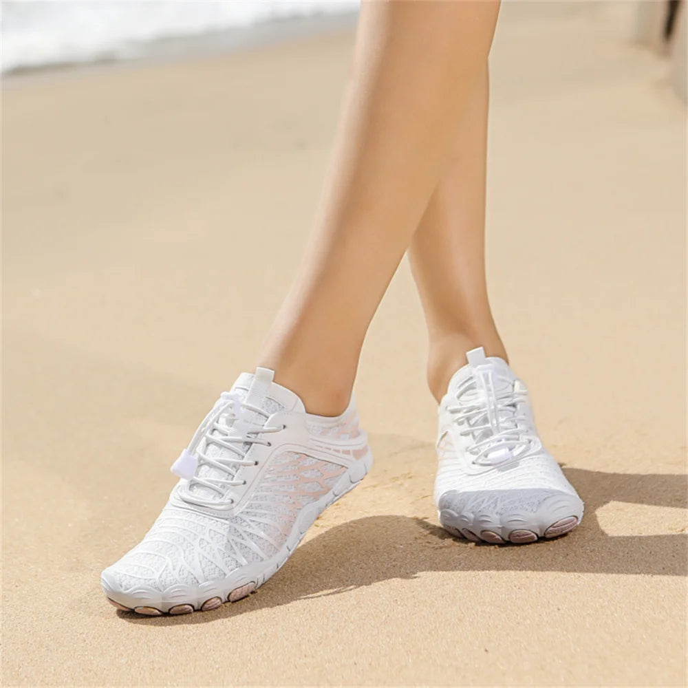 Scarpe Acquatiche Barefoot Unisex: Protezione Antiscivolo ad Asciugatura Rapida per Spiaggia, Scoglio e Fiume.