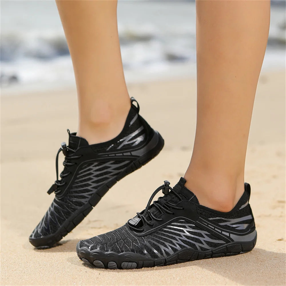 Scarpe Acquatiche Barefoot Unisex: Protezione Antiscivolo ad Asciugatura Rapida per Spiaggia, Scoglio e Fiume.